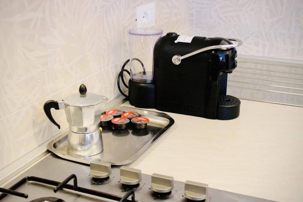 Fronte LagoResidencegarden, Moderno Appartamento 칼세라니카알라고 외부 사진
